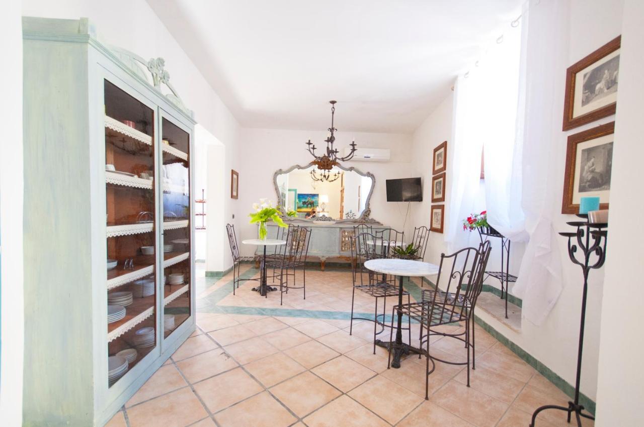 Albergo La Fontanella Noto Bagian luar foto